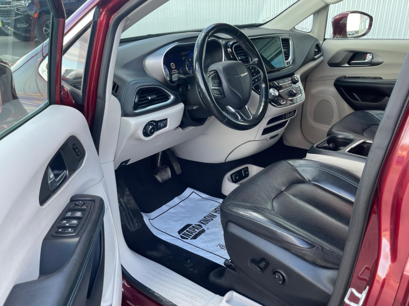 2021 RED CHRYSLER PACIFICA TOURING L (2C4RC1BG8MR) with an 3.6L engine, Automatic transmission, located at 1960 Industrial Drive, Wasilla, 99654, (907) 274-2277, 61.573475, -149.400146 - Photo #10